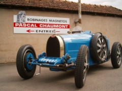 Restauration et mise en place d'une magneto pour une Bugatti